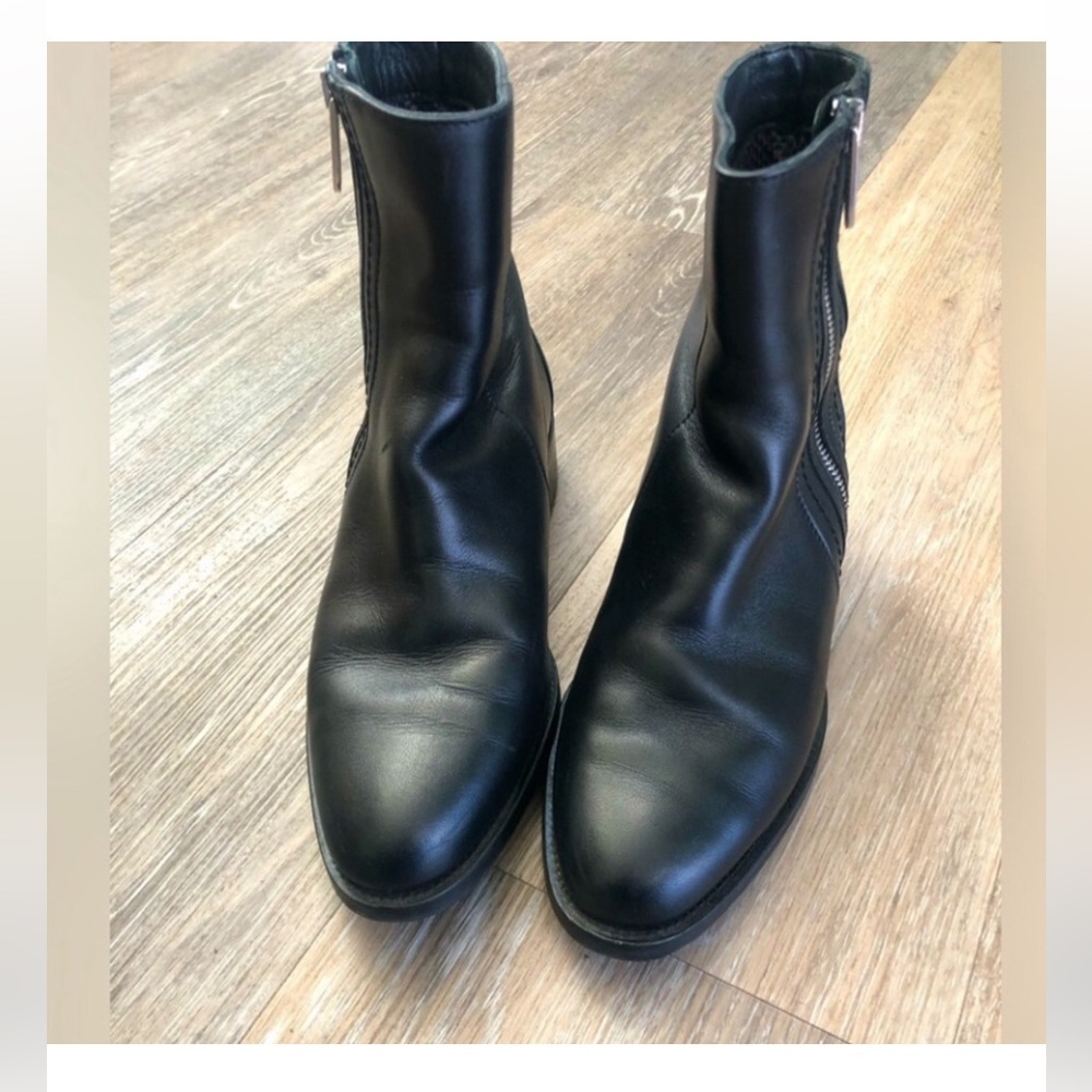 Sale! AQUATALIA  ITALIAN Black Leather Low Heel Boots